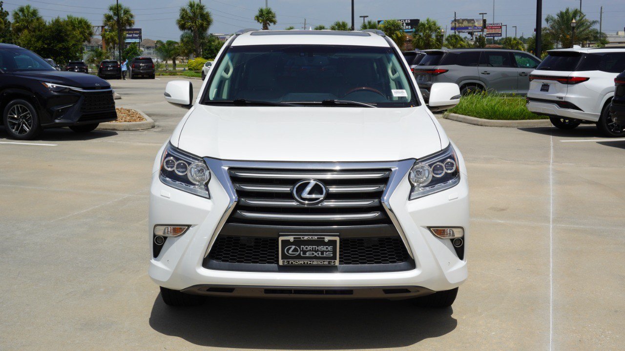 Used 2019 Lexus GX 460 Premium AWD/4WD image 2