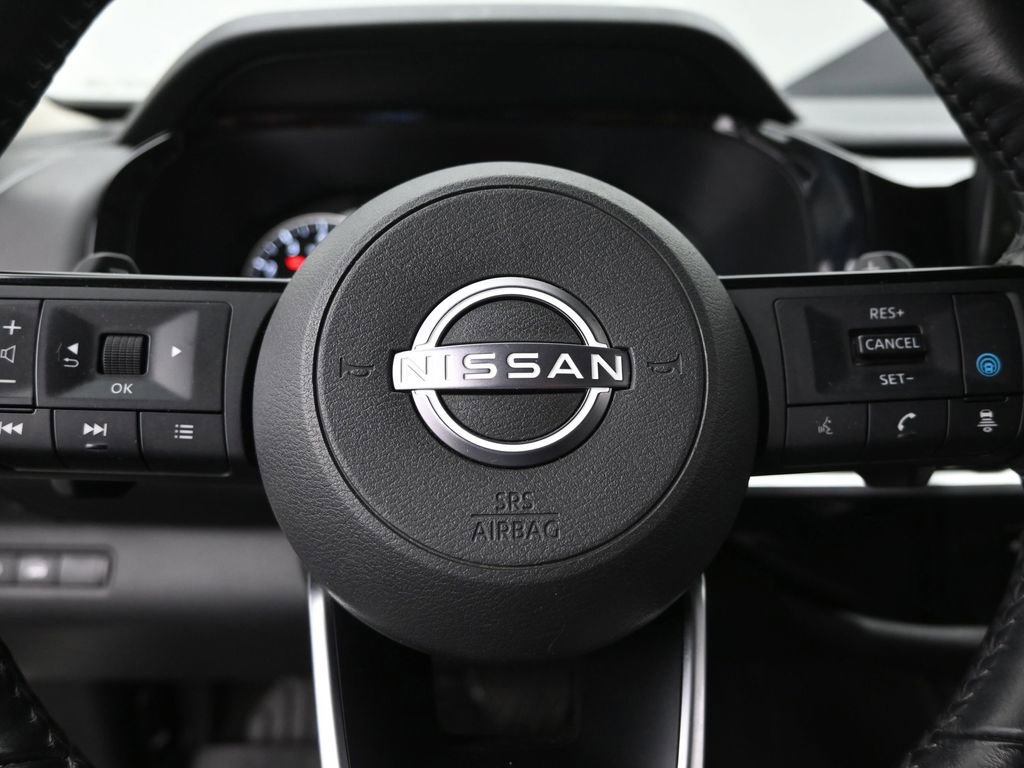 Used 2022 Nissan Pathfinder SL image 18