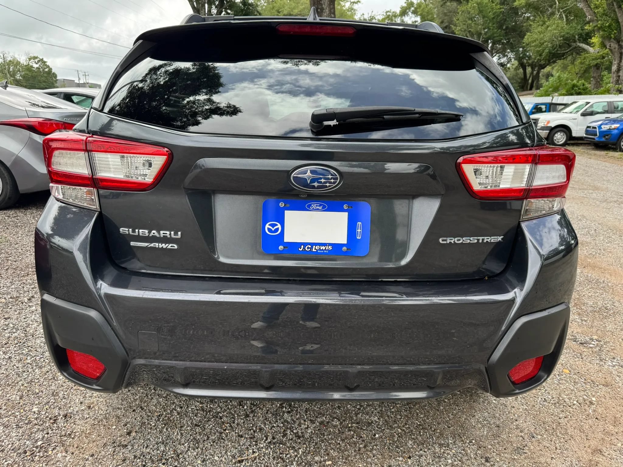 Used 2019 Subaru Crosstrek 2.0i Premium w/ Moonroof Package AWD/4WD image 4