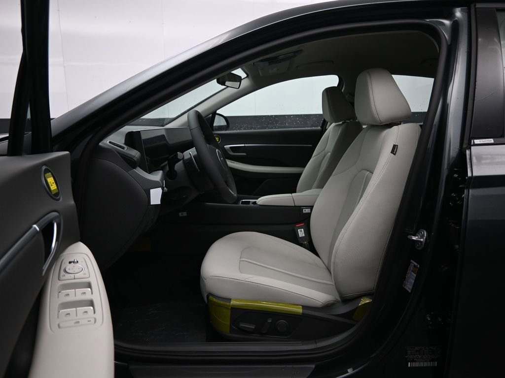 New 2026 Hyundai Sonata SEL FWD image 25