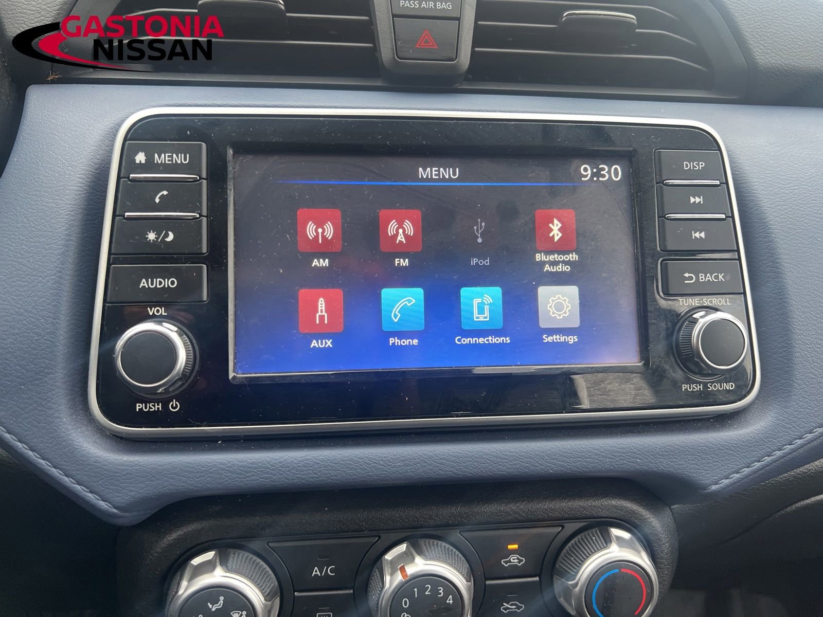 Used 2024 Nissan Versa SV image 42