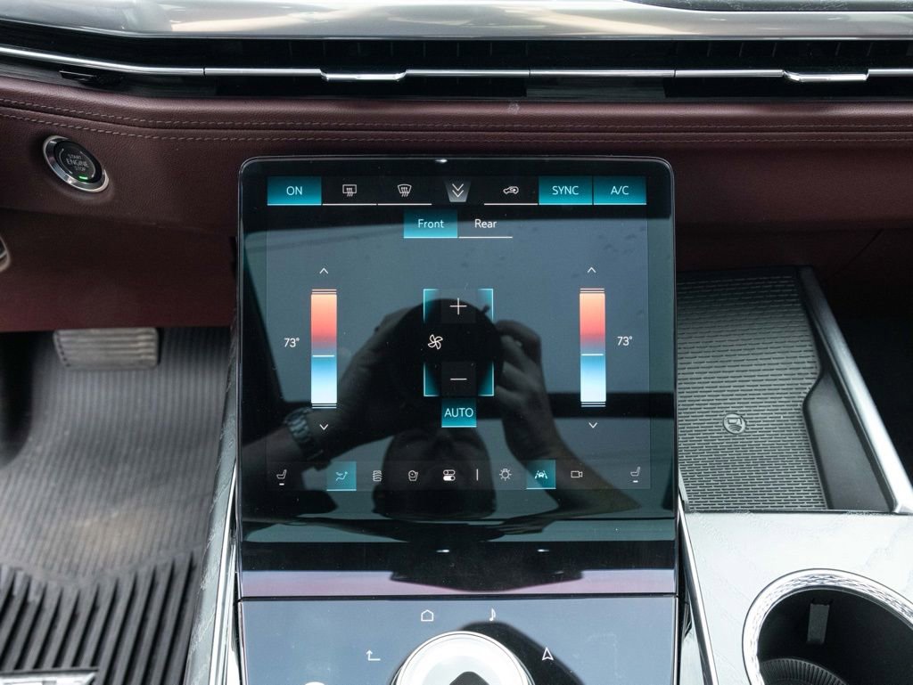 Used 2025 Cadillac Escalade Premium Luxury w/ Touring Package image 39