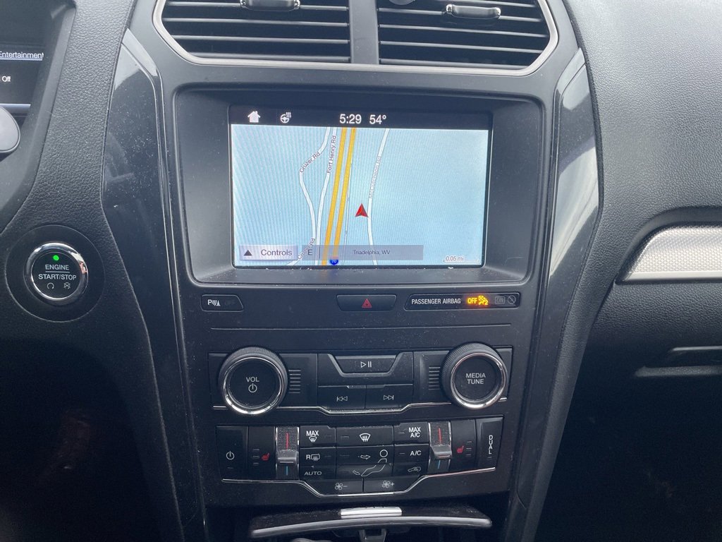 Used 2019 Ford Explorer XLT w/ Equipment Group 202A image 16