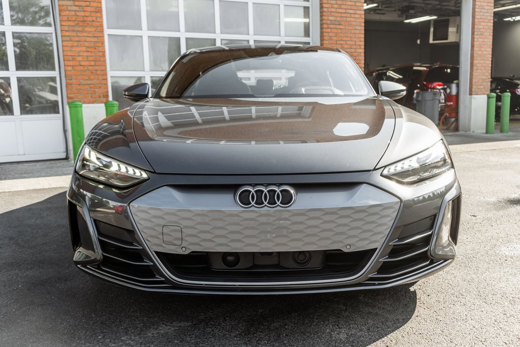 Used 2022 Audi e-tron GT Premium Plus image 25