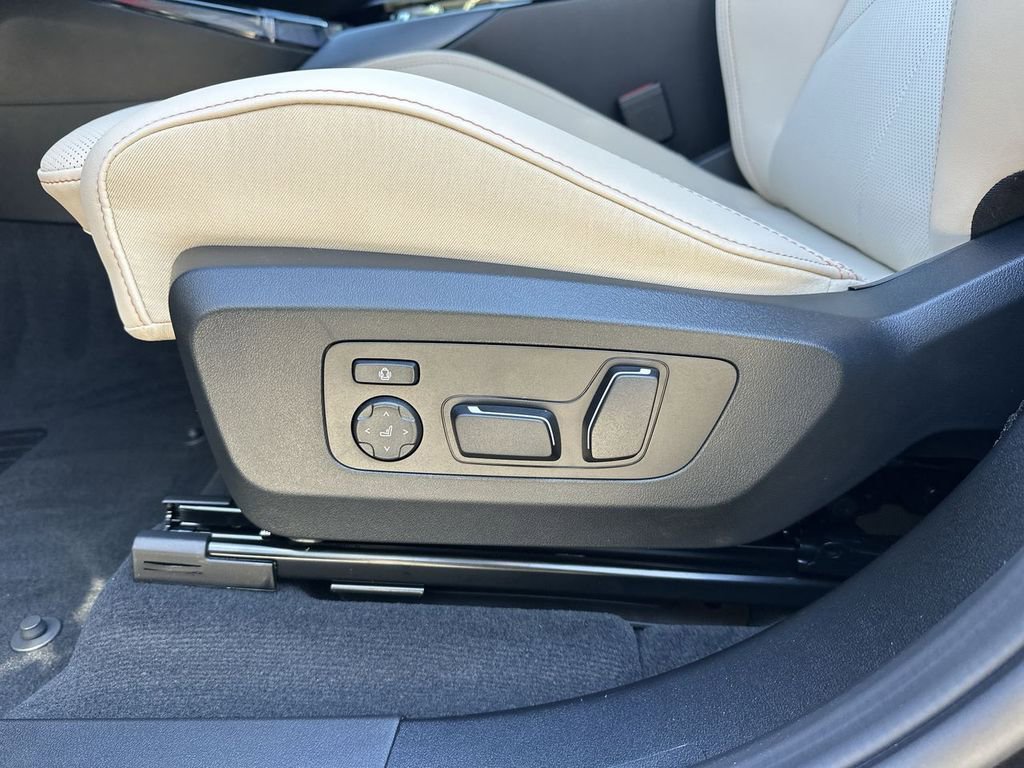 New 2026 BMW X3 xDrive30 w/ Convenience Package image 16