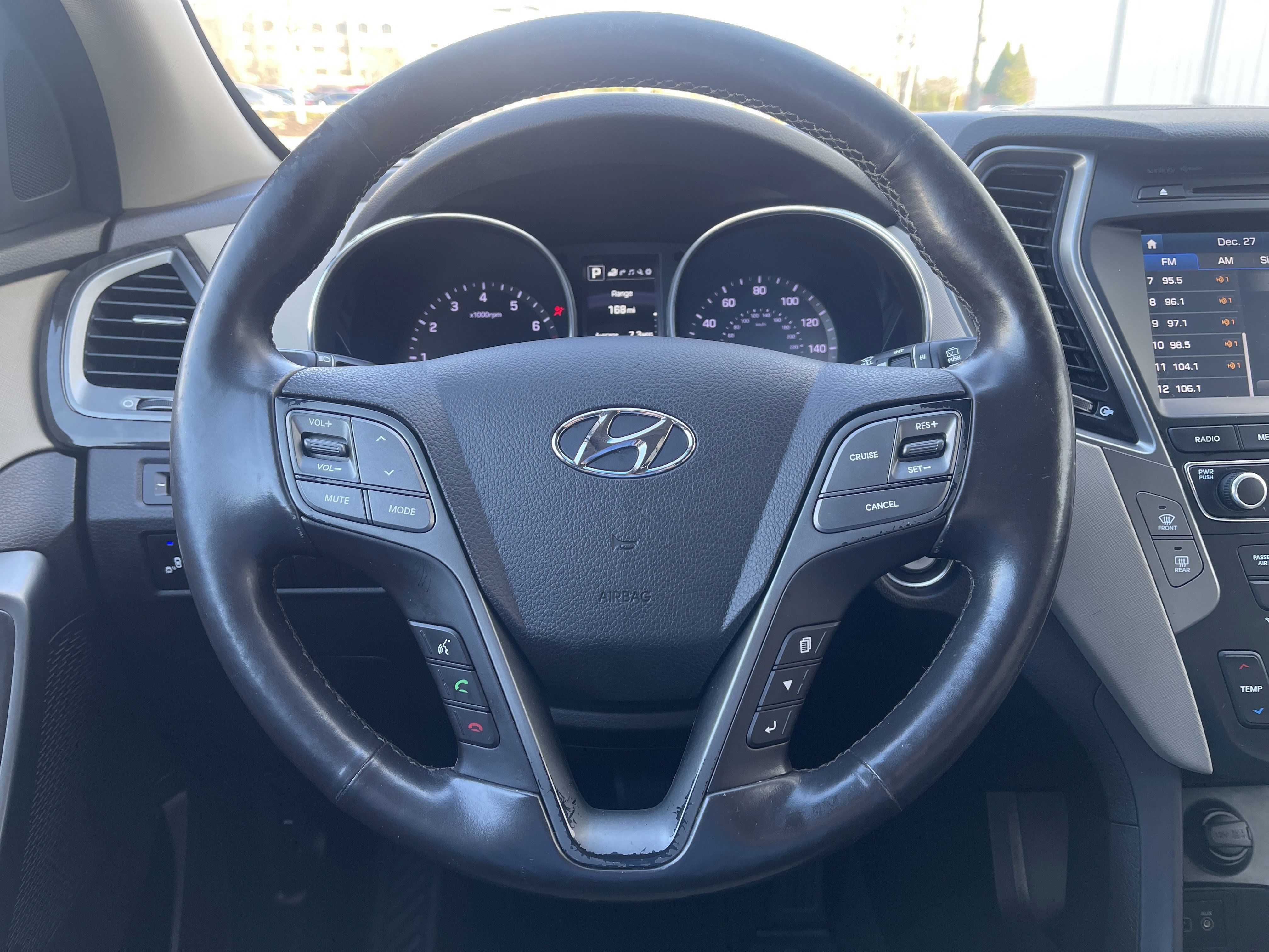 Used 2017 Hyundai Santa Fe Sport w/ 2.4L Tech Package 04 image 17
