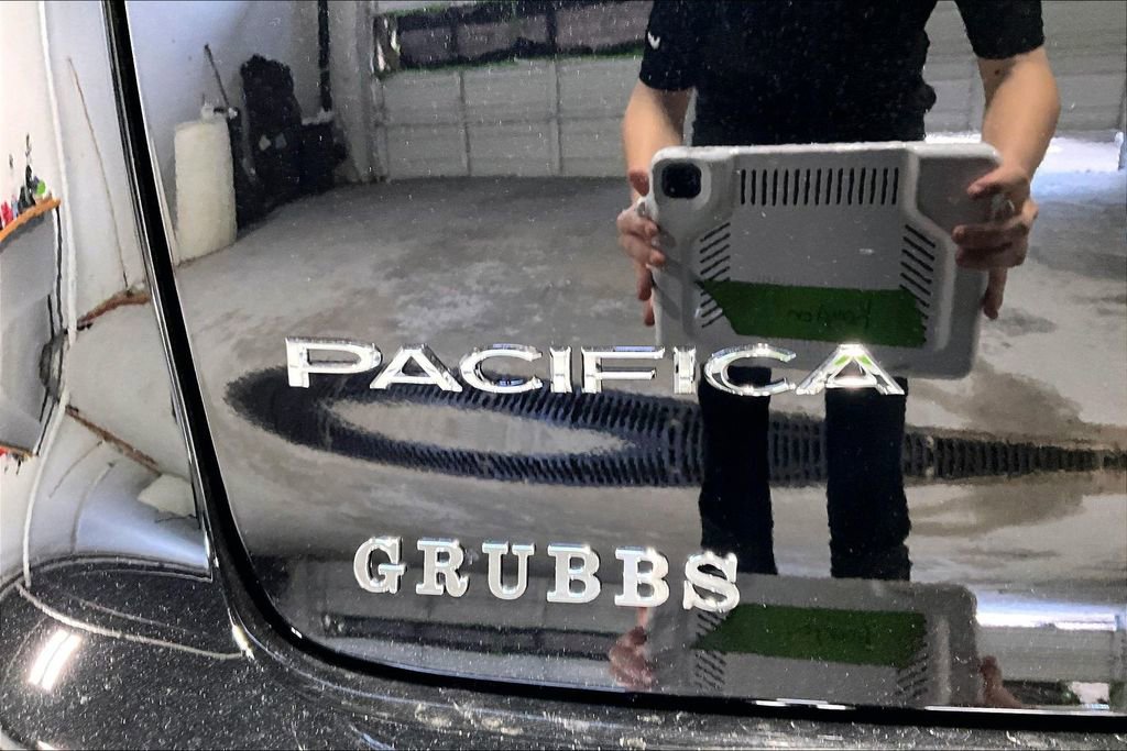 New 2026 Chrysler Pacifica Select image 32