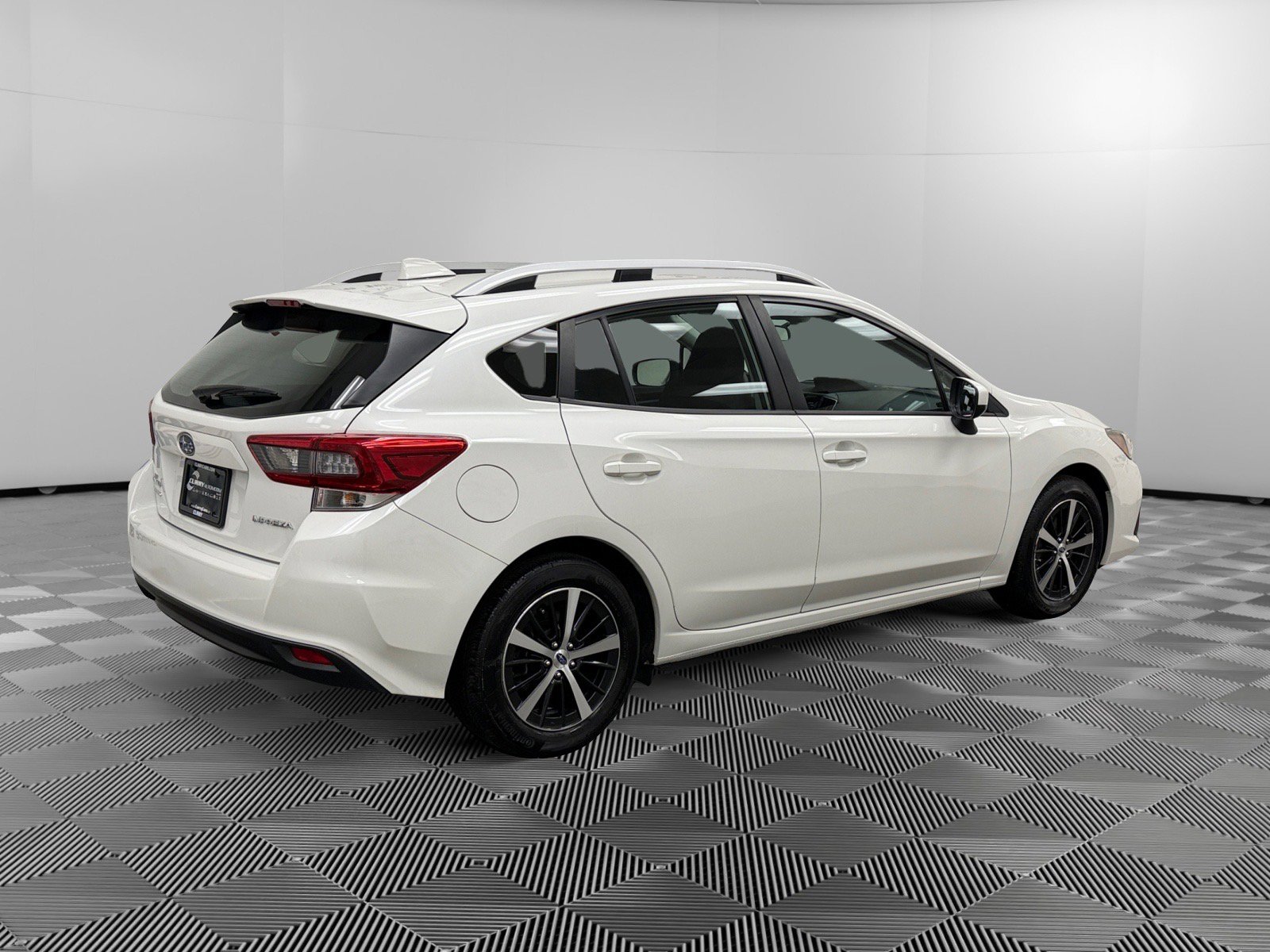 Used 2023 Subaru Impreza Premium image 5