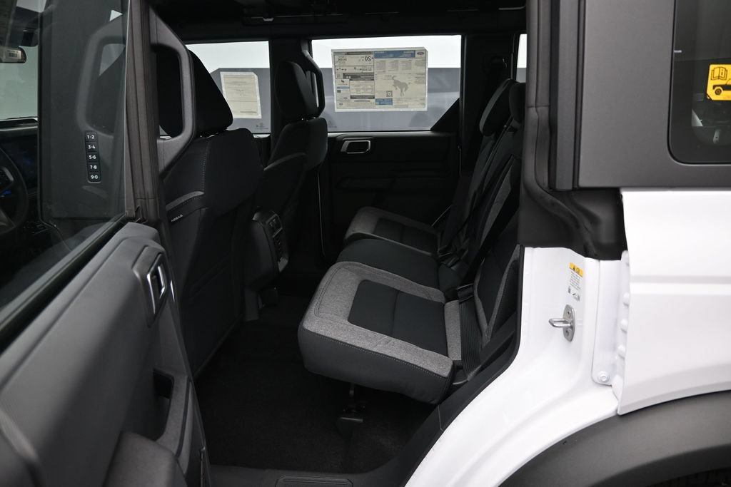 New 2026 Ford Bronco 4-Door AWD/4WD image 17