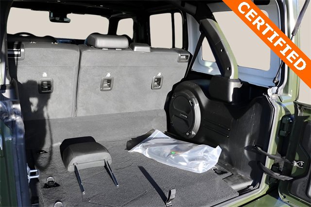 Used 2024 Jeep Wrangler High Altitude image 16