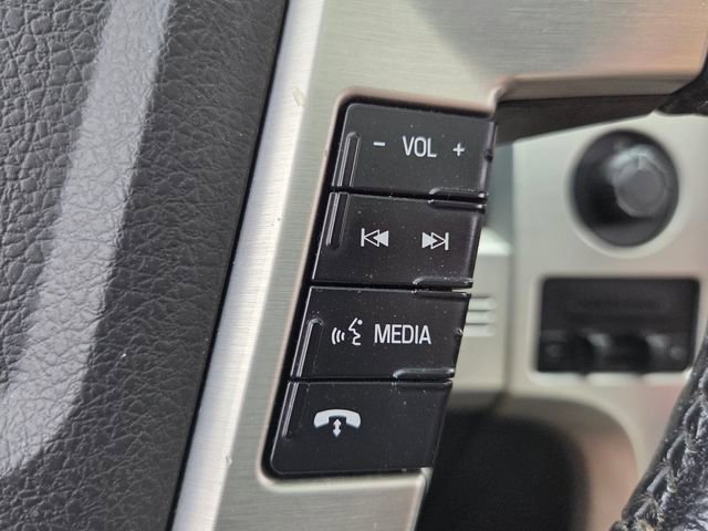 Used 2013 Ford F150 Platinum image 30