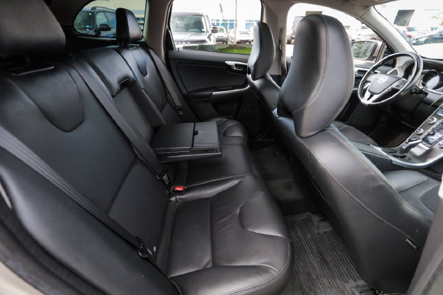 Used 2015 Volvo XC60 T5 AWD/4WD image 63