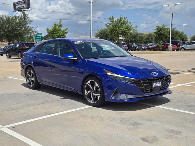 Used 2021 Hyundai Elantra Limited FWD image 3