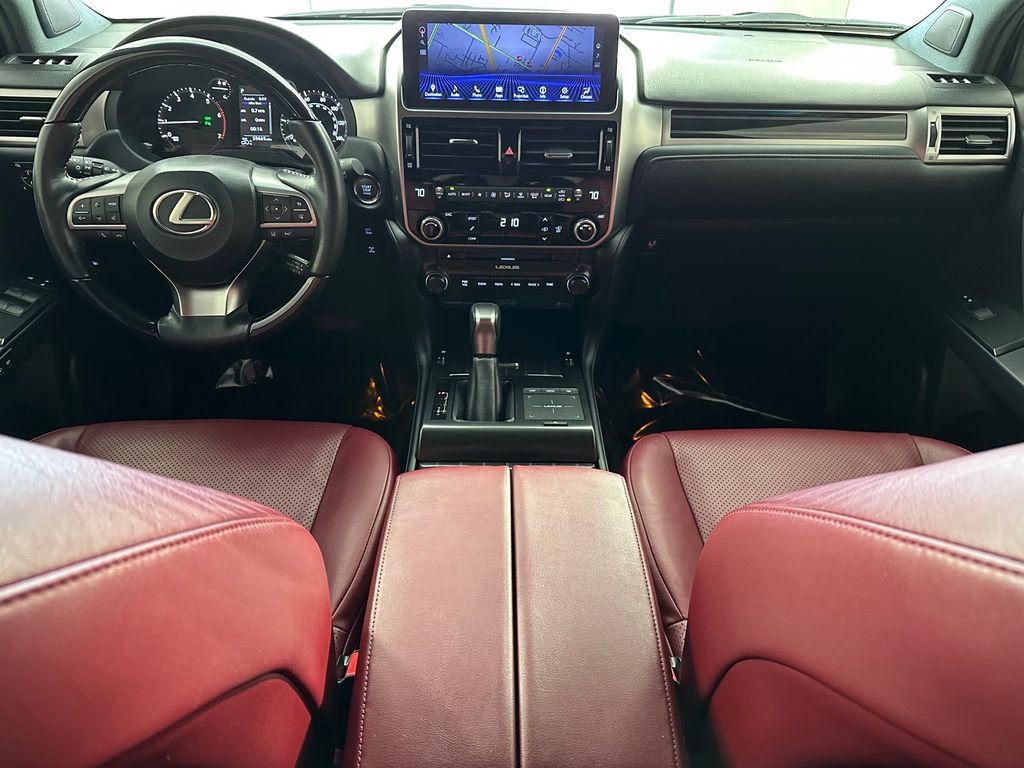 Used 2022 Lexus GX 460 Luxury w/ Sport Design Package image 25