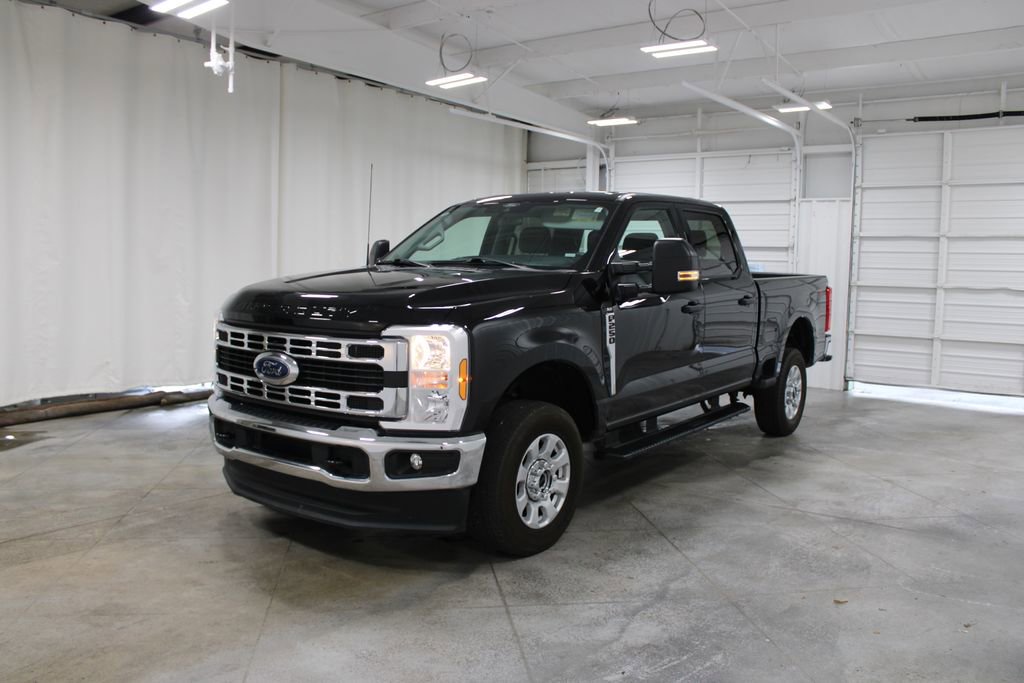 Used 2024 Ford F250 XLT image 4