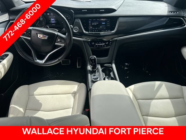 Used 2024 Cadillac XT6 Sport w/ Technology Package AWD/4WD image 17