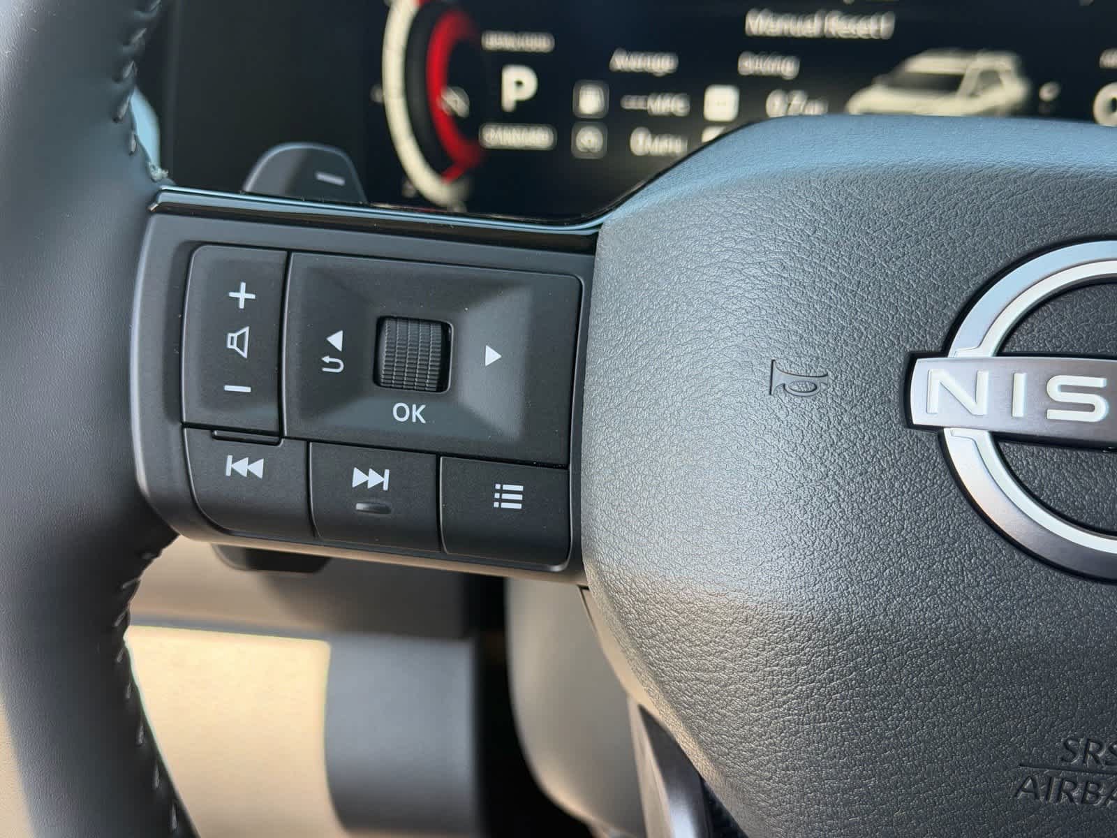 New 2026 Nissan Pathfinder SL FWD image 13