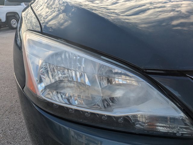 Used 2014 Nissan Sentra S image 11