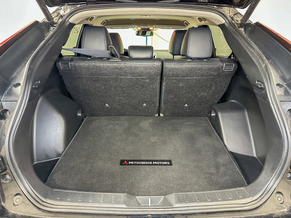 Used 2025 Mitsubishi Eclipse Cross AWD image 16