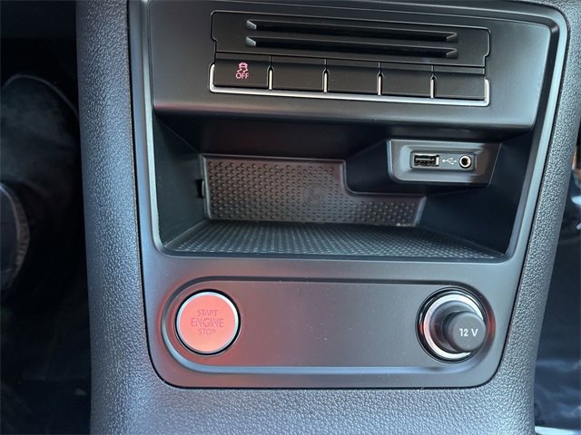 Used 2017 Volkswagen Tiguan S image 21