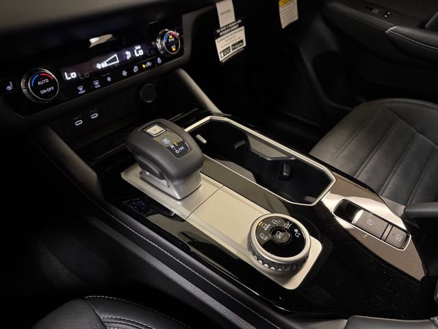 New 2026 Mitsubishi Outlander LE FWD image 18