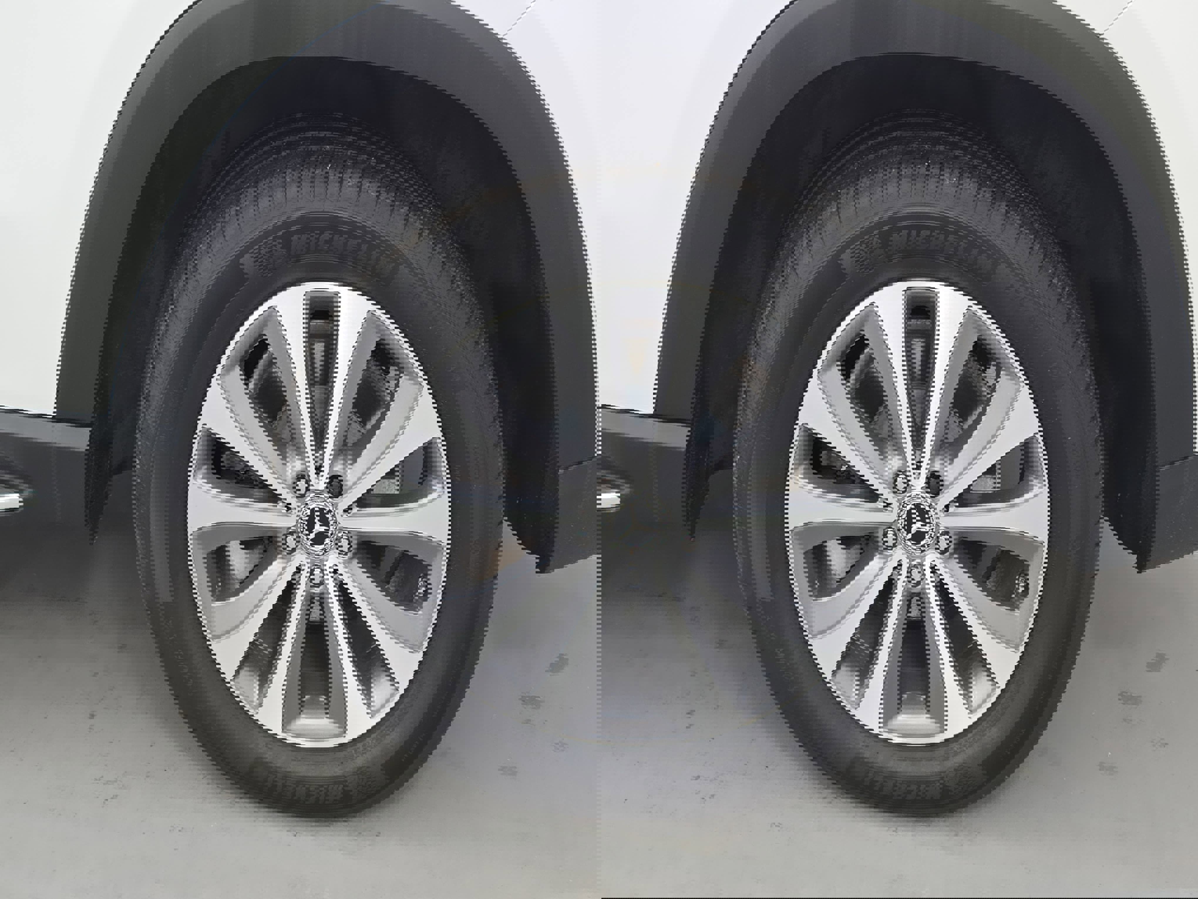 Certified 2022 Mercedes-Benz GLE 350 4MATIC w/ Premium Package image 34