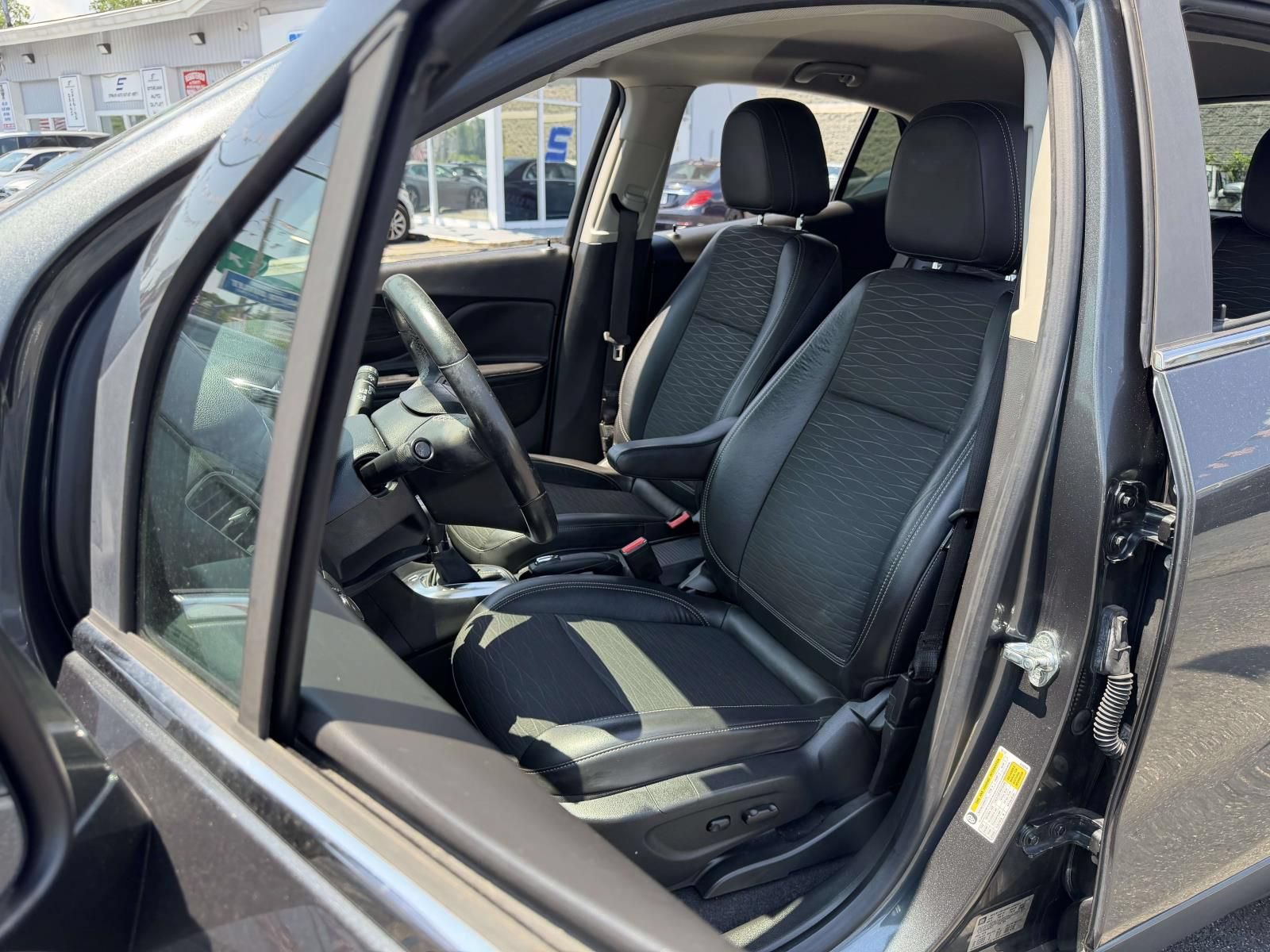 Used 2016 Buick Encore Convenience AWD/4WD image 18