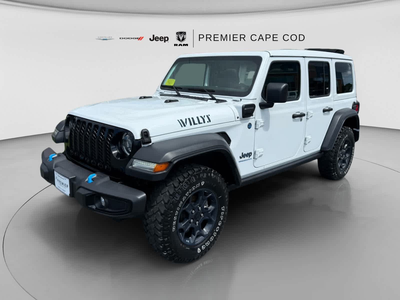 Used 2023 Jeep Wrangler Unlimited w/ Sun & Screen Package AWD/4WD image 7