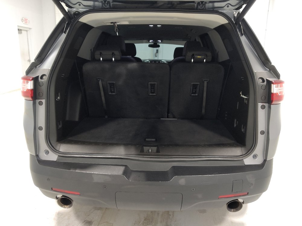 Used 2020 Chevrolet Traverse LT image 29