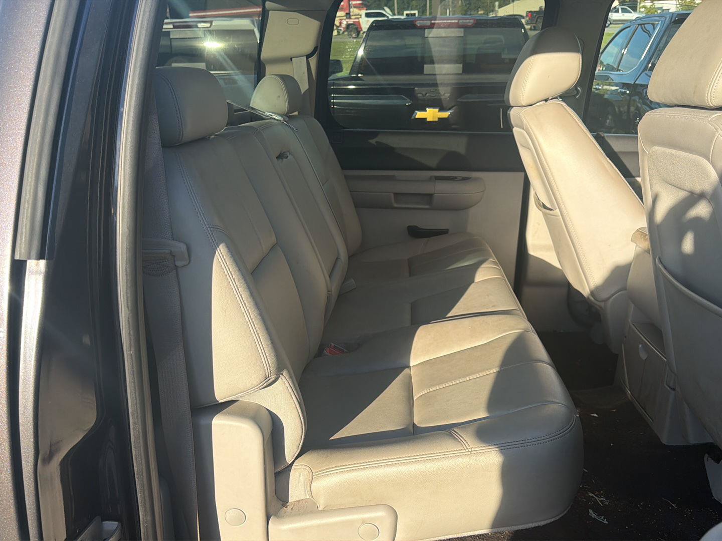 Used 2011 Chevrolet Silverado 1500 LT w/ Florida Edition RWD image 13