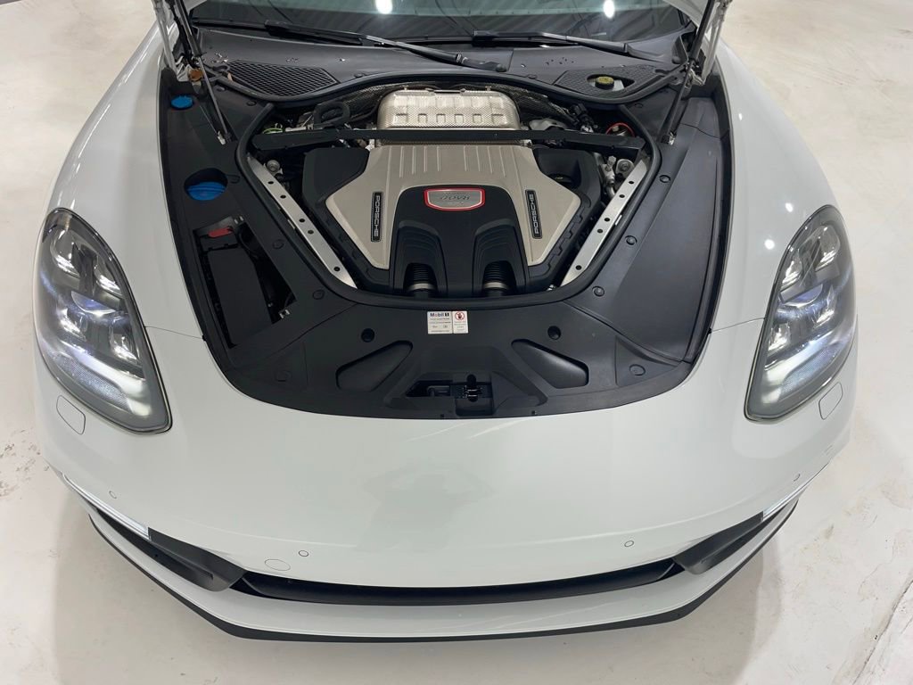 Used 2020 Porsche Panamera GTS image 29