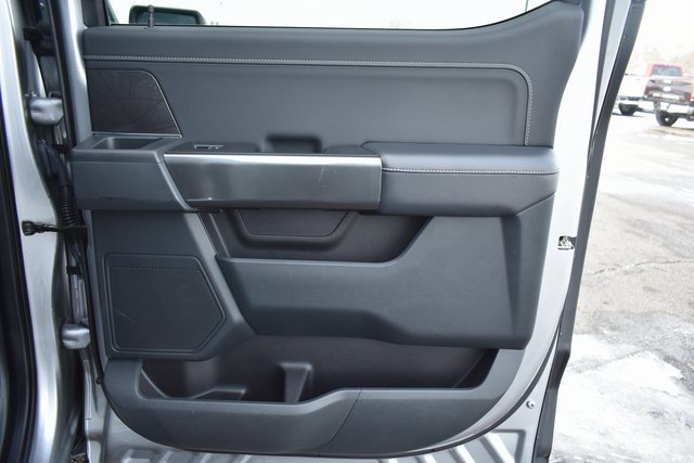 Used 2021 Ford F150 XLT w/ Equipment Group 302A High image 40