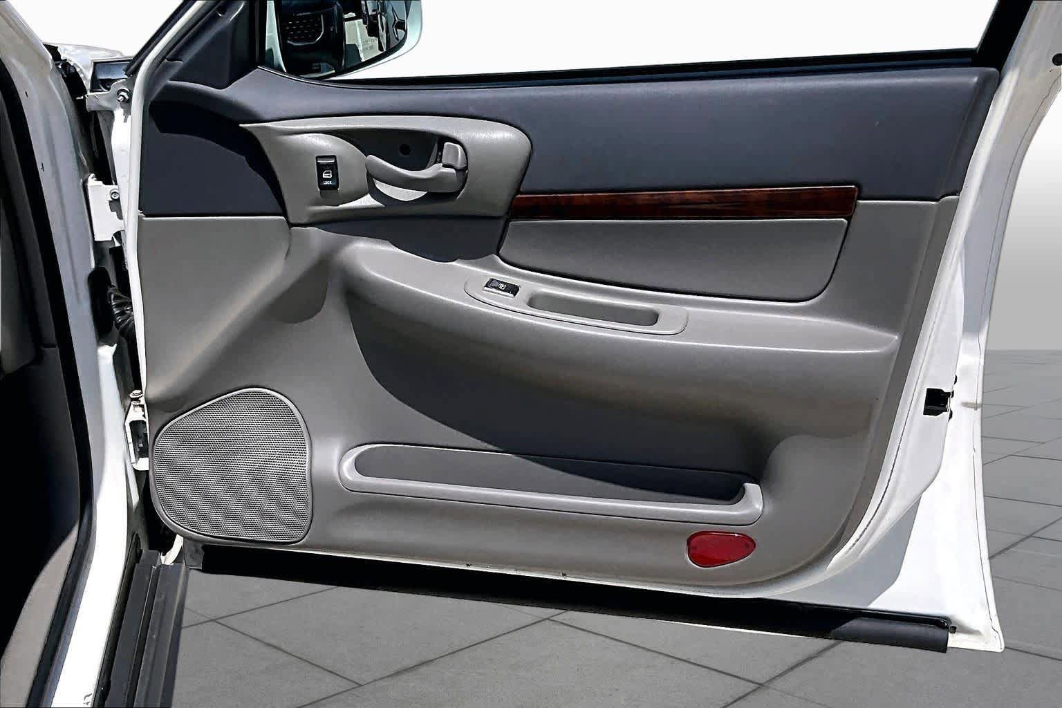 Used 2004 Chevrolet Impala FWD image 20