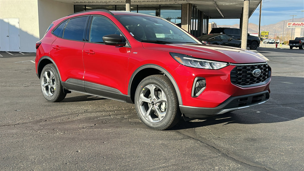 New 2026 Ford Escape ST-Line w/ Tech Pack #1 AWD/4WD image 1