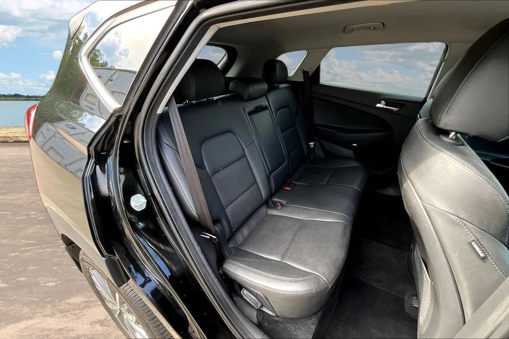 Used 2019 Hyundai Tucson Limited w/ Cargo Package FWD image 27