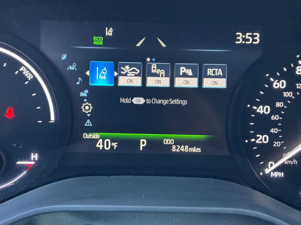 Used 2025 Toyota Sienna XLE image 27