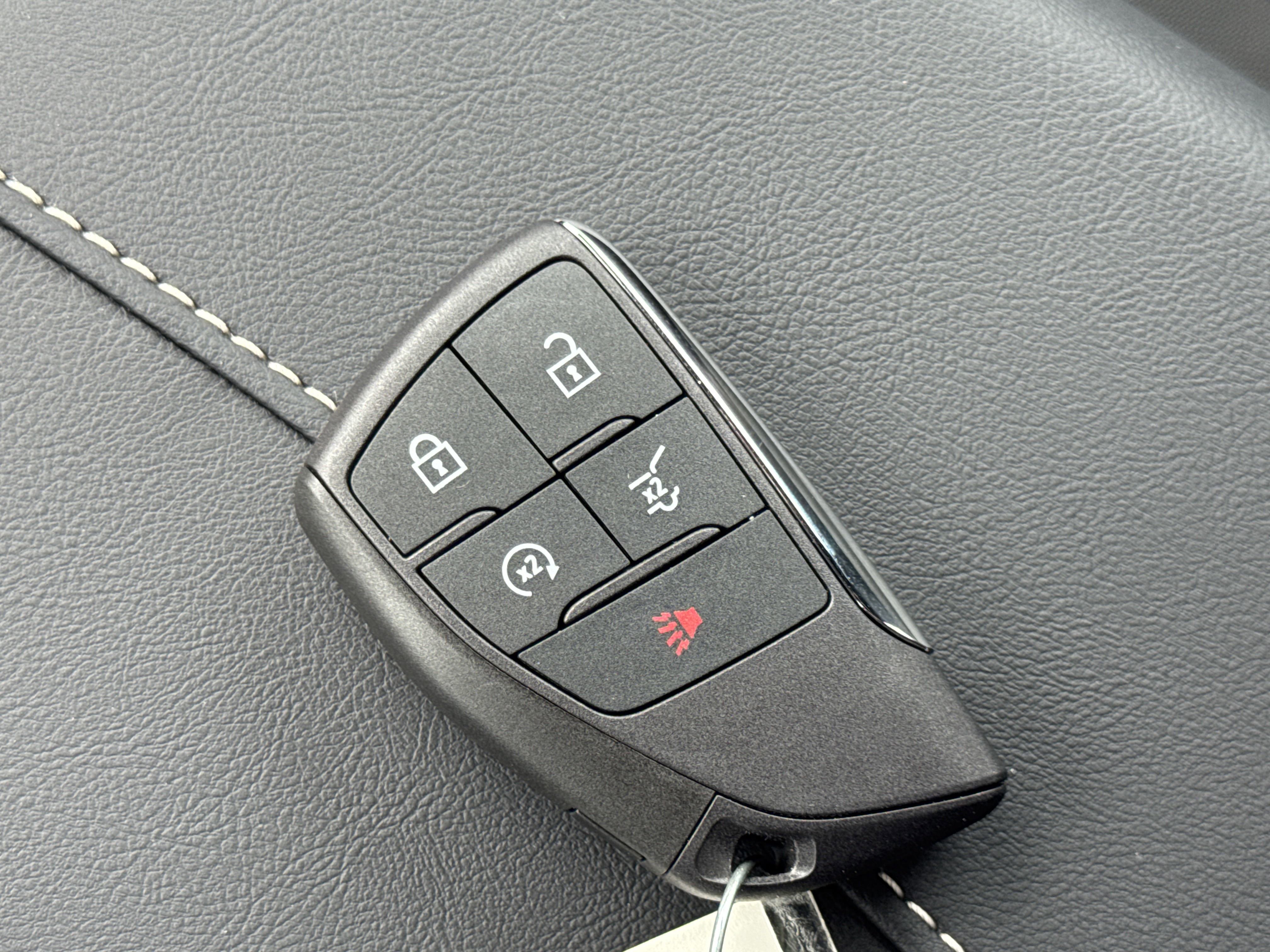 New 2025 GMC Acadia Elevation w/ Black Edition image 29