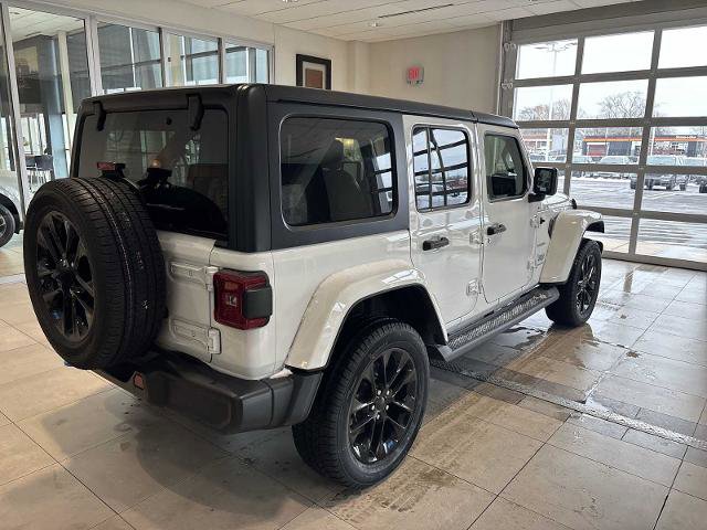 Used 2023 Jeep Wrangler Unlimited Sahara w/ Cold Weather Group image 3