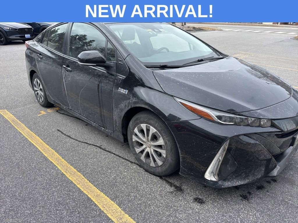 Used 2021 Toyota Prius Prime LE image 8