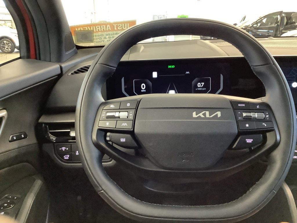 Certified 2026 Kia Sportage X-Line w/ X-Line Technology Package AWD/4WD image 13
