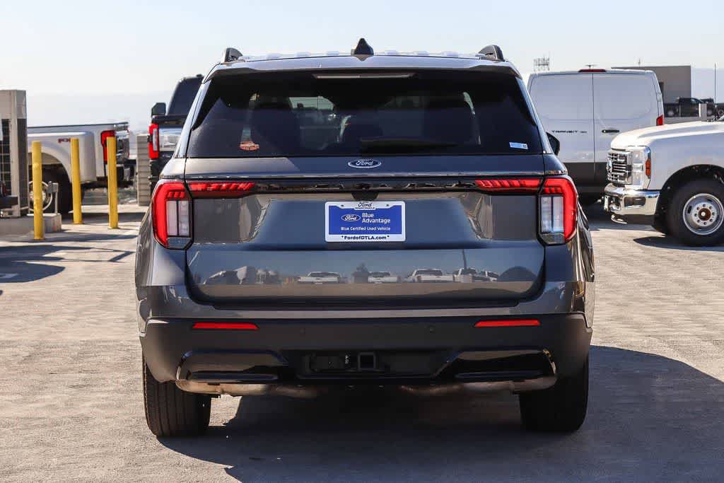 Certified 2025 Ford Explorer ST-Line RWD image 5