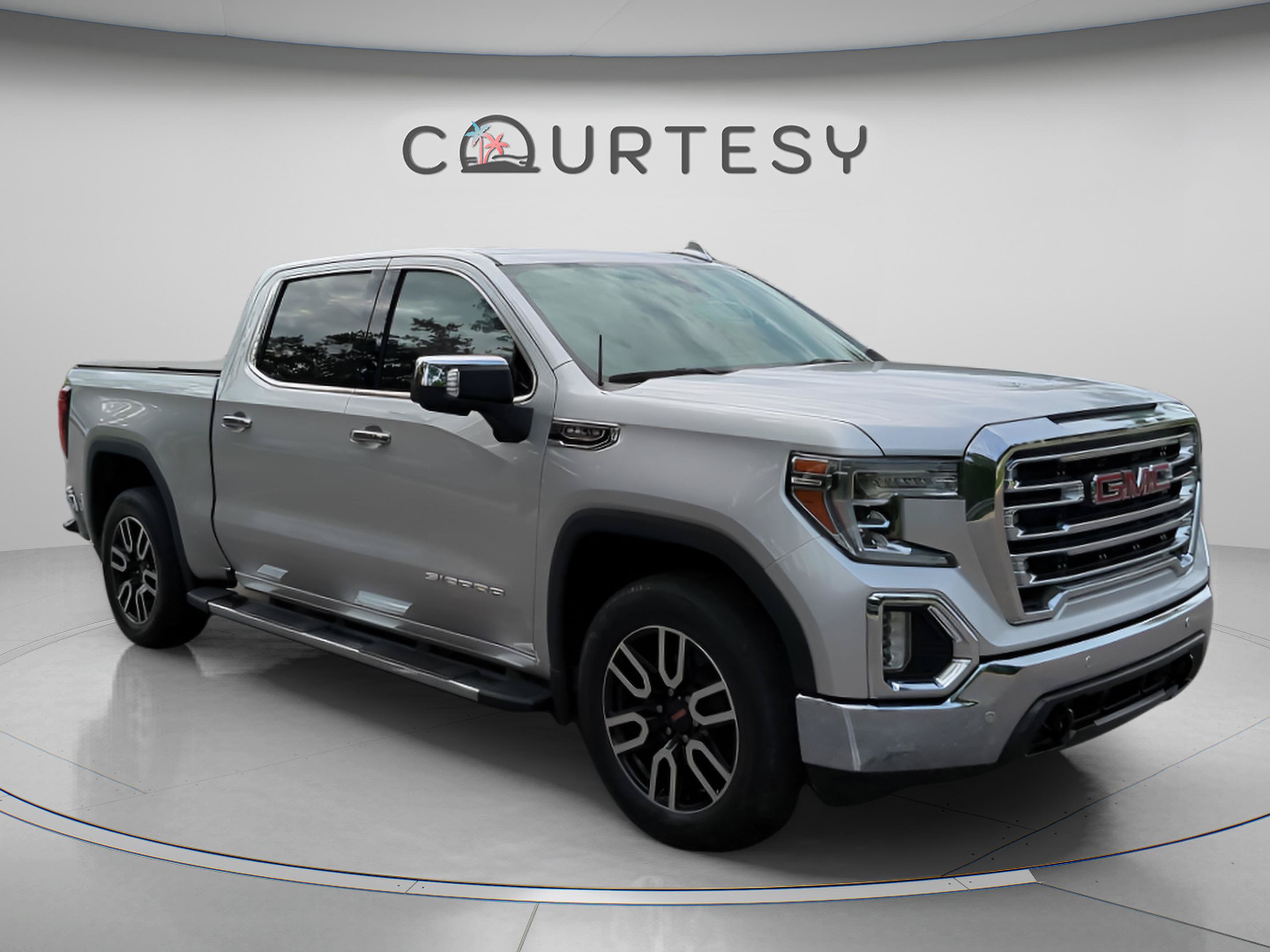 Used 2019 GMC Sierra 1500 SLT w/ SLT Premium Plus Package RWD image 9