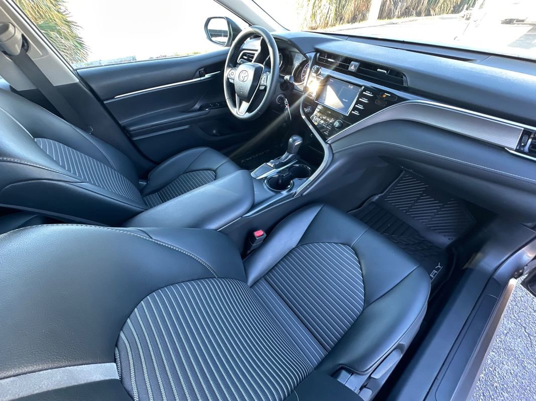 Used 2018 Toyota Camry SE image 13