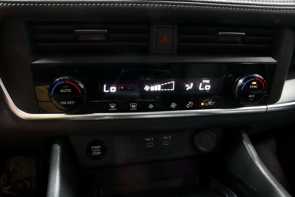 Certified 2024 Nissan Rogue SV AWD/4WD image 29