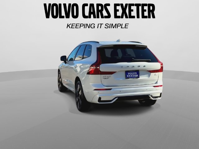 Certified 2024 Volvo XC60 T8 Plus AWD/4WD image 8