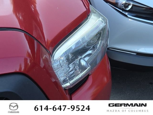 Used 2017 Toyota Tacoma TRD Sport w/ Premium & Technology Package AWD/4WD image 12