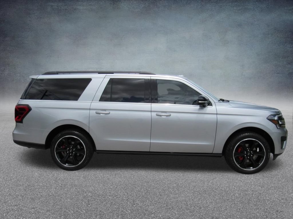 Certified 2022 Ford Expedition Max Limited AWD/4WD image 8