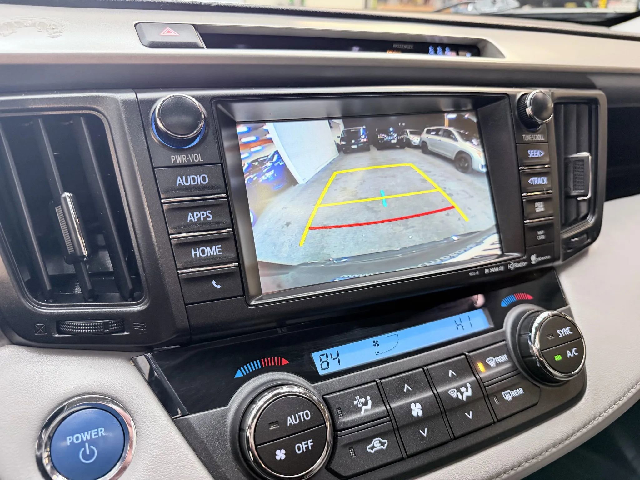 Used 2017 Toyota RAV4 Limited AWD/4WD image 17