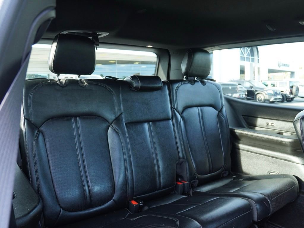 Certified 2024 Jeep Wagoneer Series II image 22