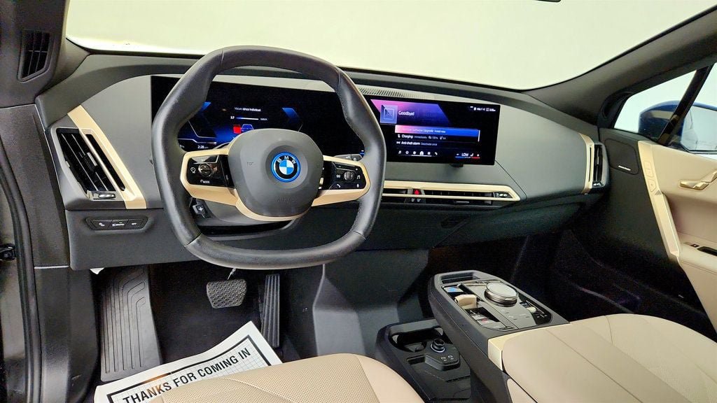 Used 2025 BMW iX xDrive50 w/ Sport Package AWD/4WD image 12